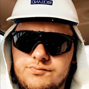 Meet your Posher, Steven